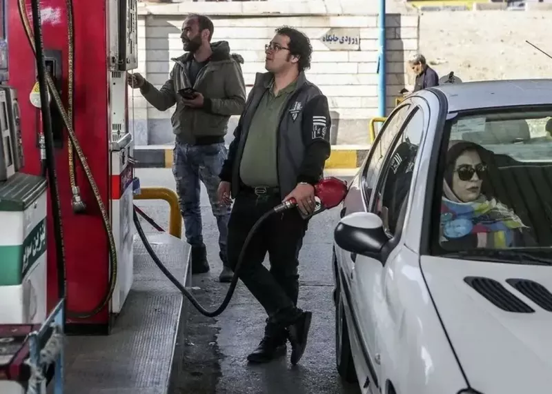 سقف سوختگیری بنزین عوض شد