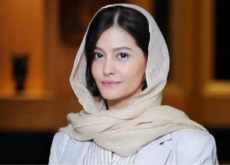 پیام احساسی پردیس احمدیه برای تشییع رهبر شهید