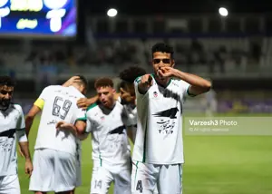 مدافع ذوب آهن، هدف بعدی گلمحمدی