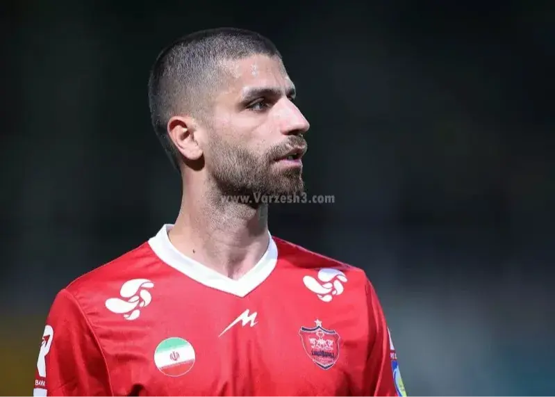 جدایی هافبک شماره ۱۰ پرسپولیس قطعی شد