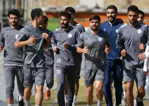 زمان شروع تمرینات ذوبآهن مشخص شد