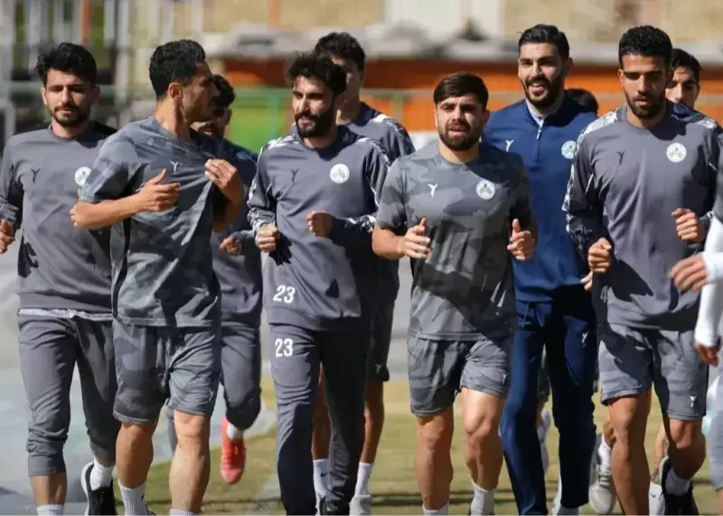 زمان شروع تمرینات ذوبآهن مشخص شد