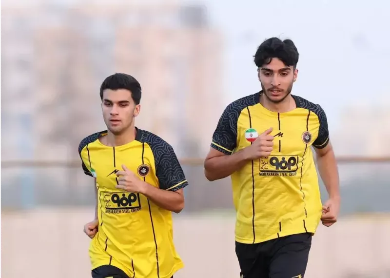 هجوم بازیکنان جوان و پرانگیزه به تمرینات سپاهان