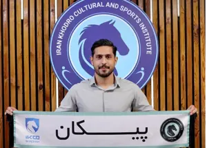 محبی اولین خرید پیکان شد (عکس)