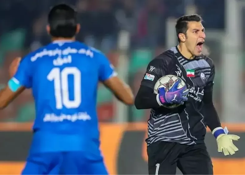 خرید مشهور پرسپولیس دم در ورودی، منصرف شد!