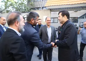 روز شلوغ وزیر: بازدید از ساختمان سه فدراسیون