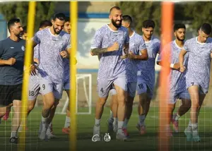 عکس اول استقلال، پیام واضح درباره روزبه