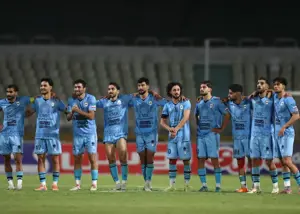 اخباری به یک نفر هم دست نزد!