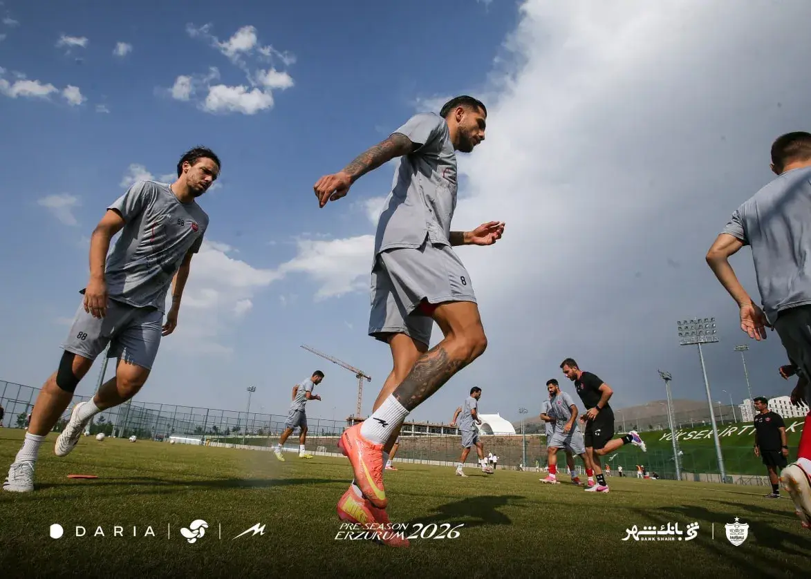 نیمکت خوفناک پرسپولیس با دو ستاره! (عکس)