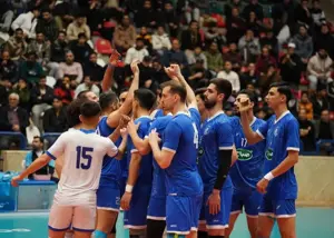 معمای نیمکت استقلال: در دوراهی داخلی یا خارجی