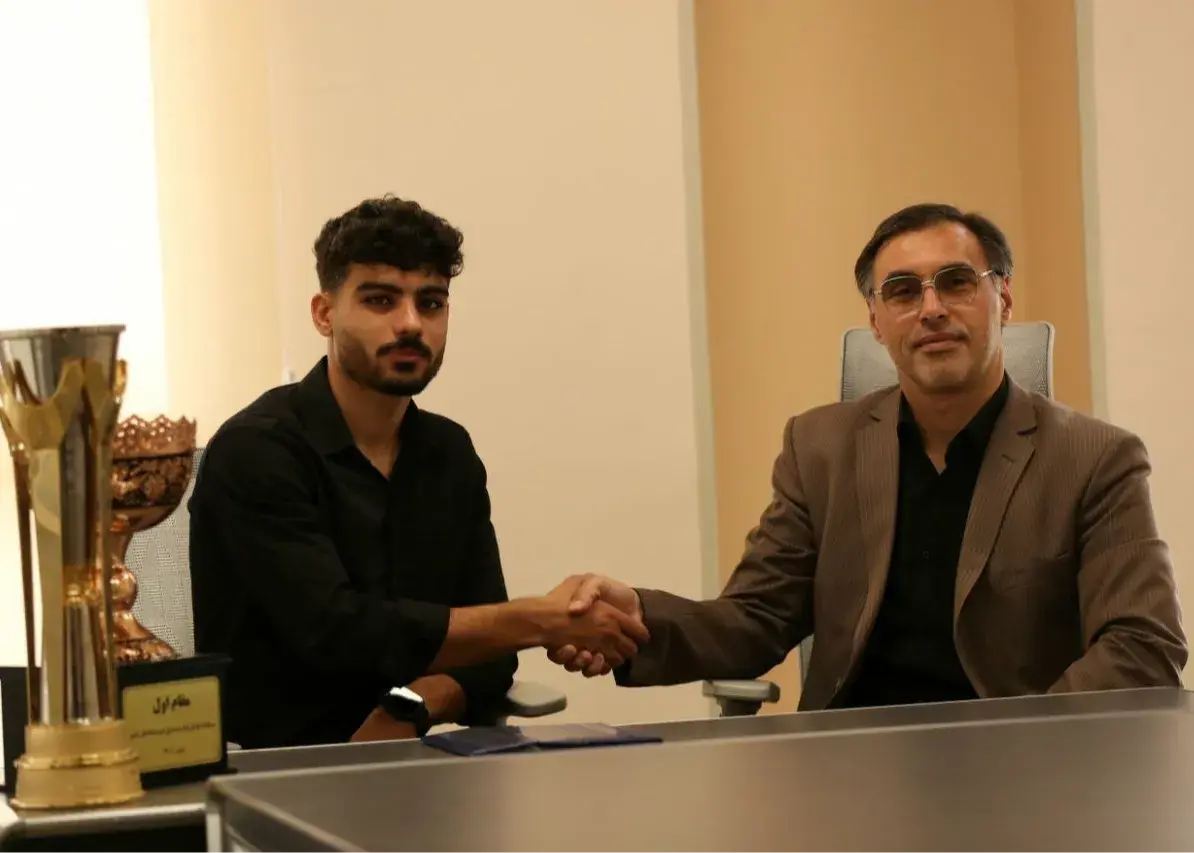 مدافع سابق پرسپولیس، خرید جدید شمس‌آذر