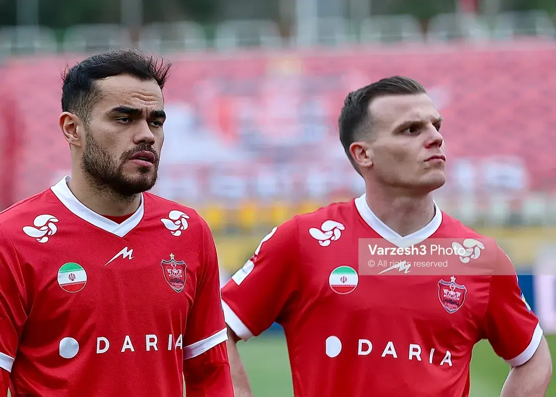مدافع مازاد پرسپولیس: بگذارید بمانم و رقابت کنم!