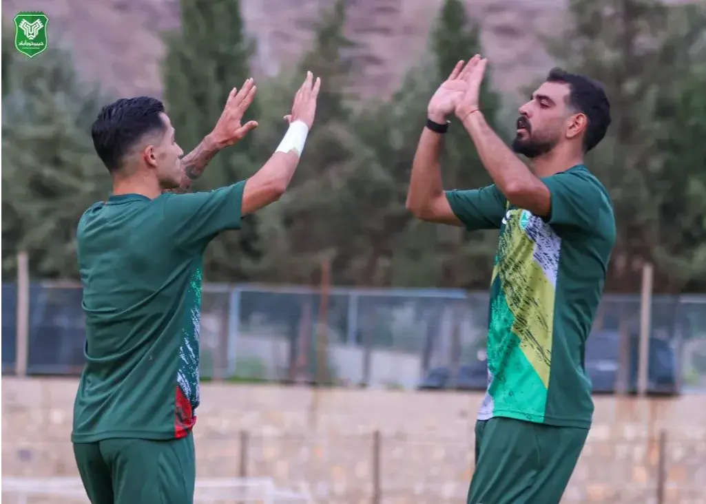 خیبر با چهار گل به استقبال لیگ برتر رفت