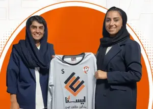 خانم گل فوتبال ایران سرمربی تیم لیگ برتری شد