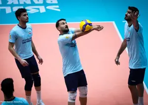 بار سنگین ایران روی ساعدهای یک نفر