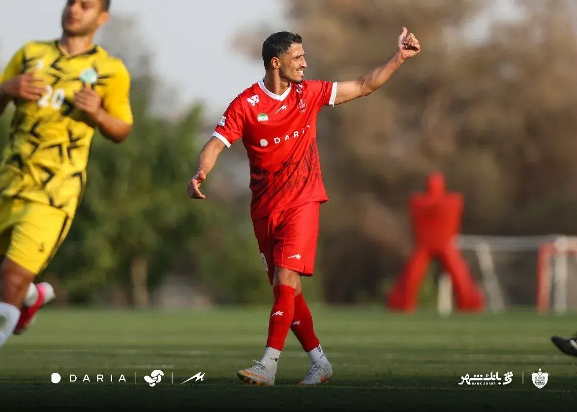 مشت علیپور، پرسپولیس یک نیمه برتر!
