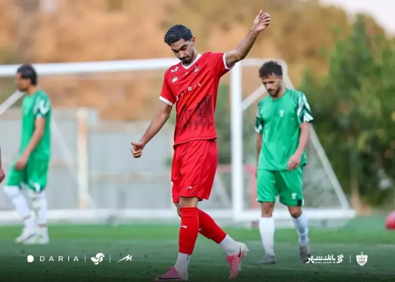 مهاجم پرسپولیس در یک نیمه شش گل زد!
