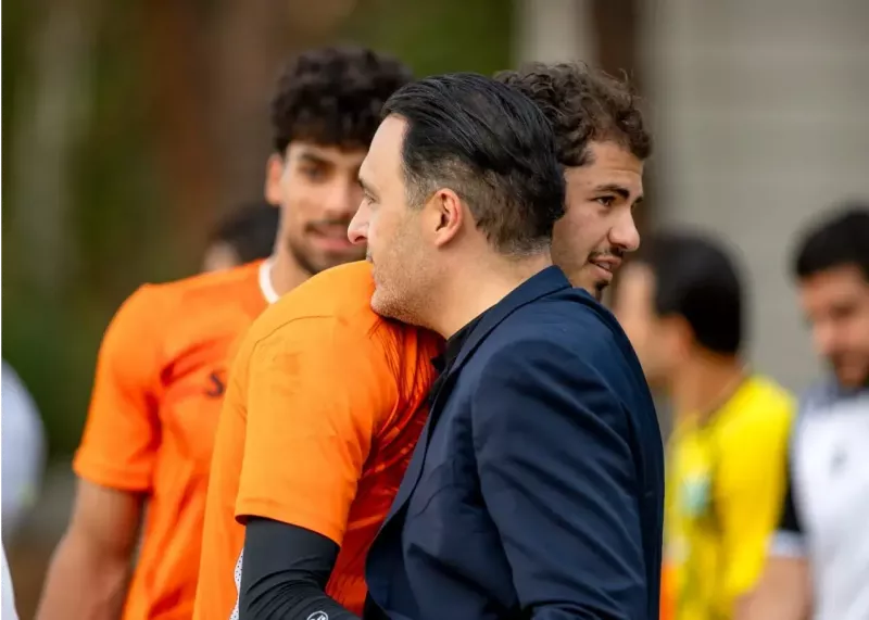 خلیفه: استقلال راضی‌ام کرد پنج‌ساله ببندم
