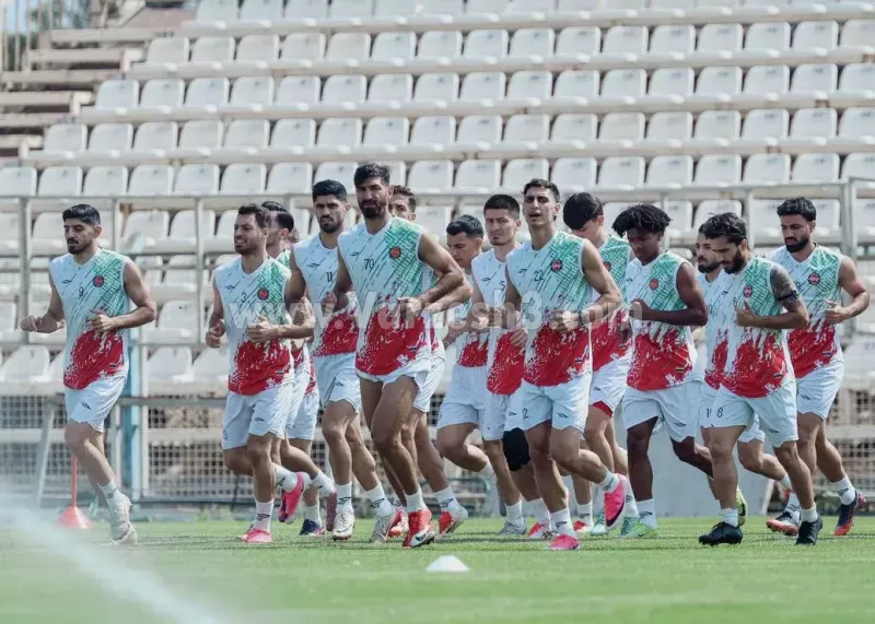 نکونام با تراکتور غریبگی نمی‌کند!
