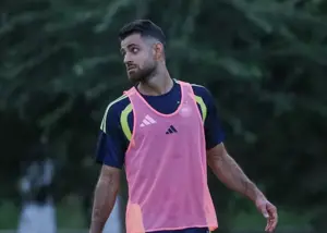 آغوش باز تاشکند برای مدافع پرسپولیس (عکس)