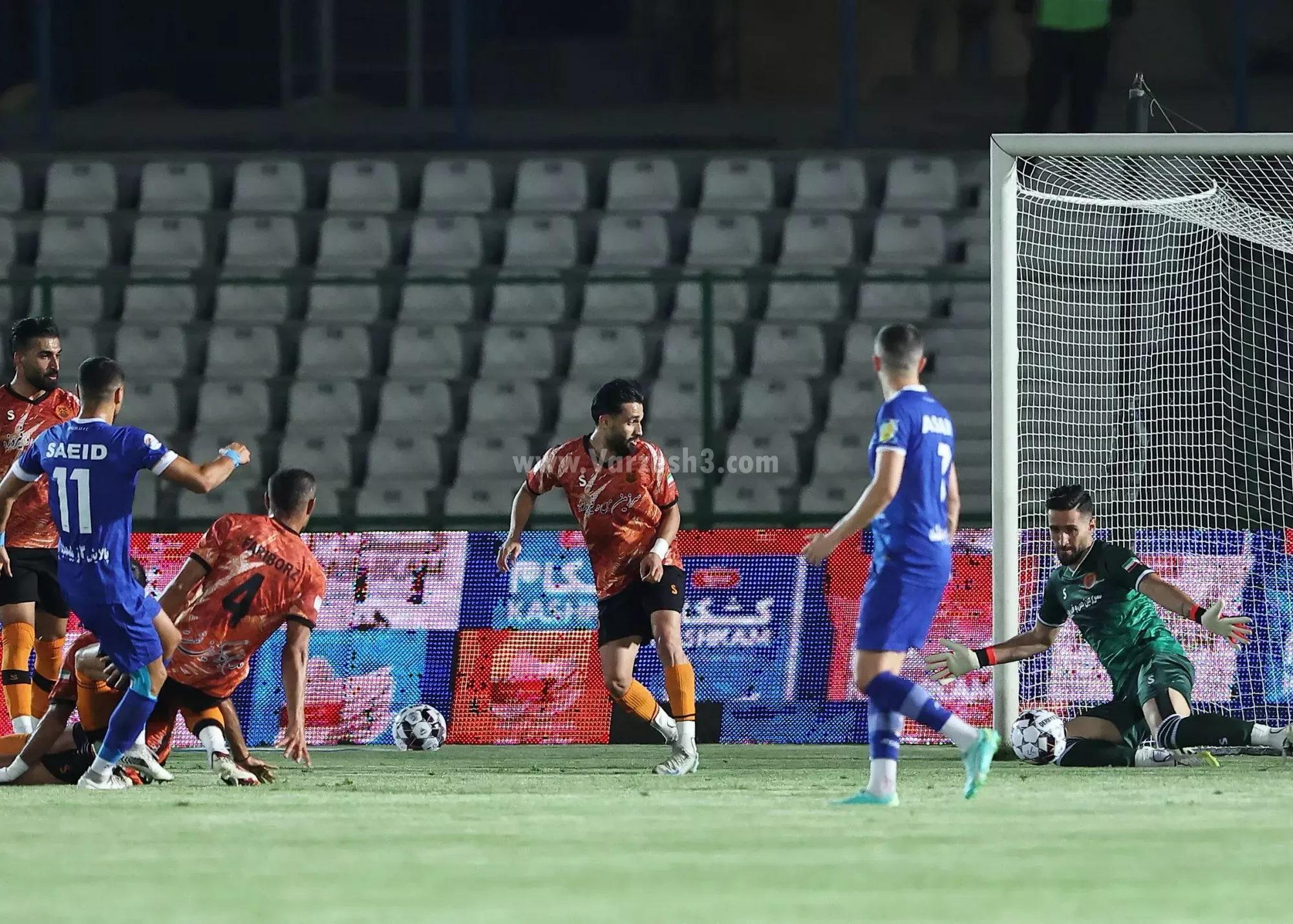 قویدل سد راه اولین گل استقلال