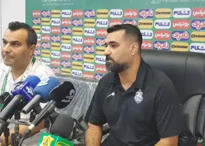 مربی ملوان: کسی میداند چرا VAR نداشتیم؟