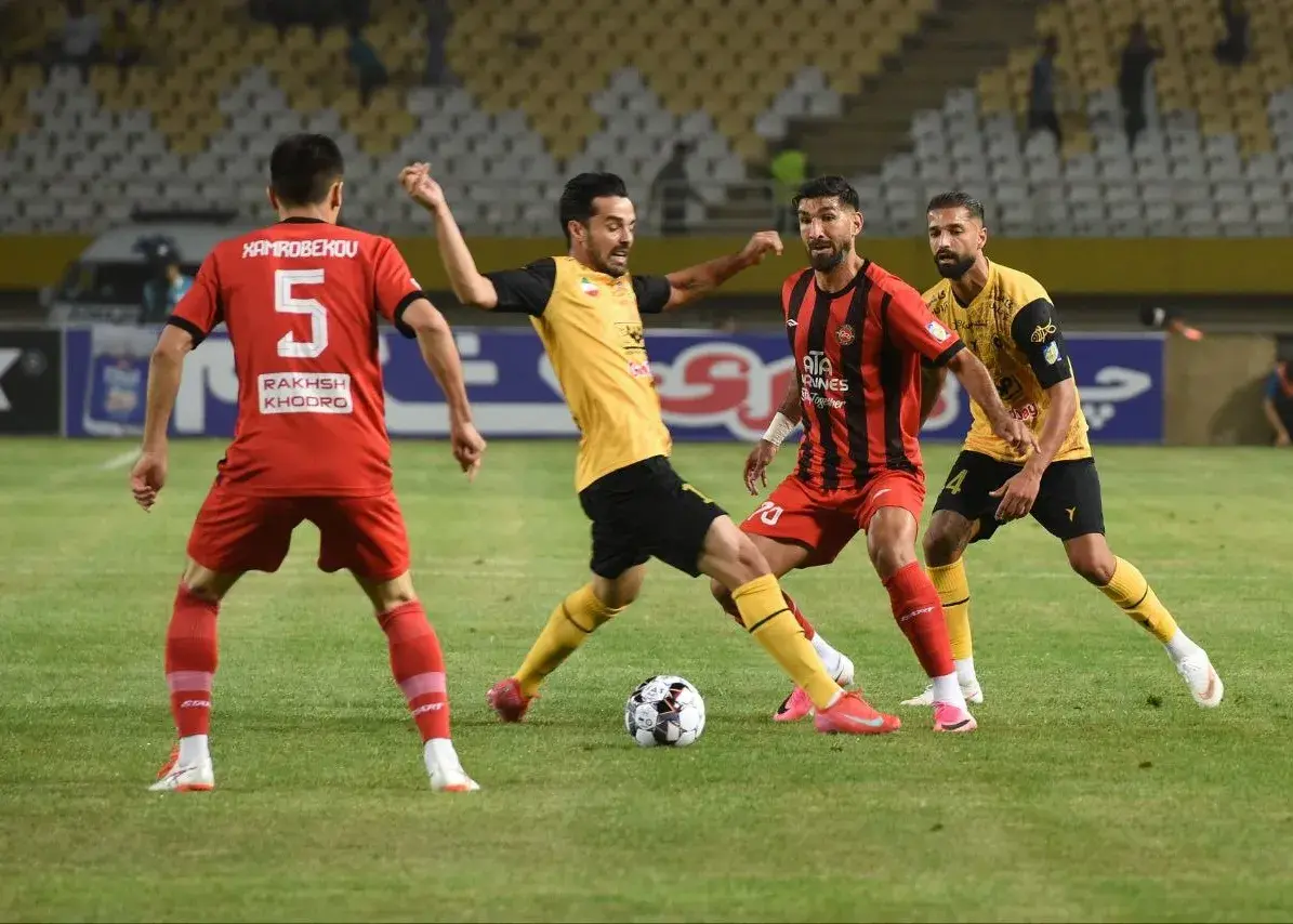سهرابیان: مشکلی با شجاع ندارم