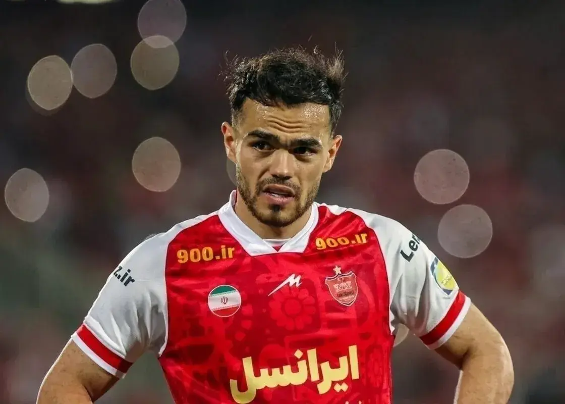 ستاره گران‌قیمت پرسپولیس و تمدید فصل انتظار!