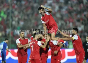 پرسپولیس 4 - اس خوزستان 1: سلام به صدرنشینی!