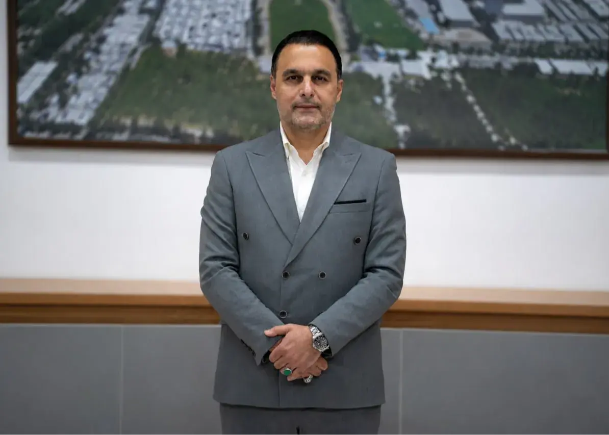 محمدی رسما حکم مدیرعاملی گرفت