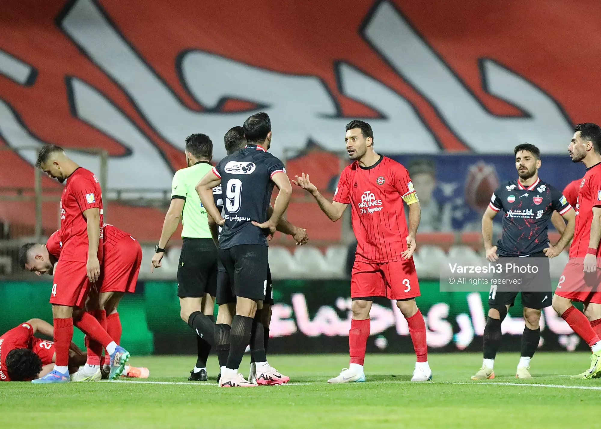 فوری و قطعی: پرسپولیس- تراکتور بدون تماشاگر