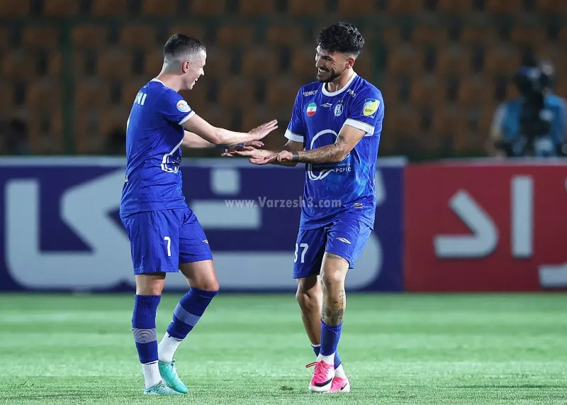 گلزن جوان استقلال یک پارچه آقا!
