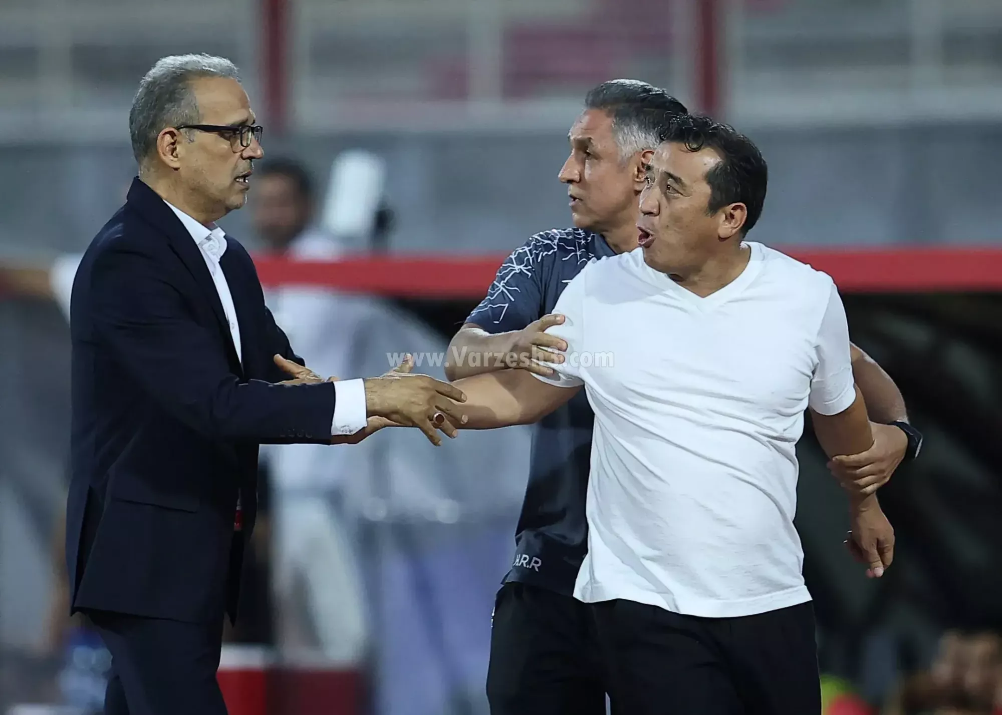 کارشناسی دو صحنه جنجالی تراکتور - پرسپولیس