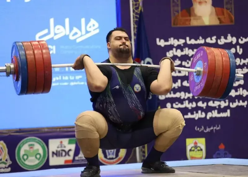 شروع هیجان در تالار وزنه برداری آزادی