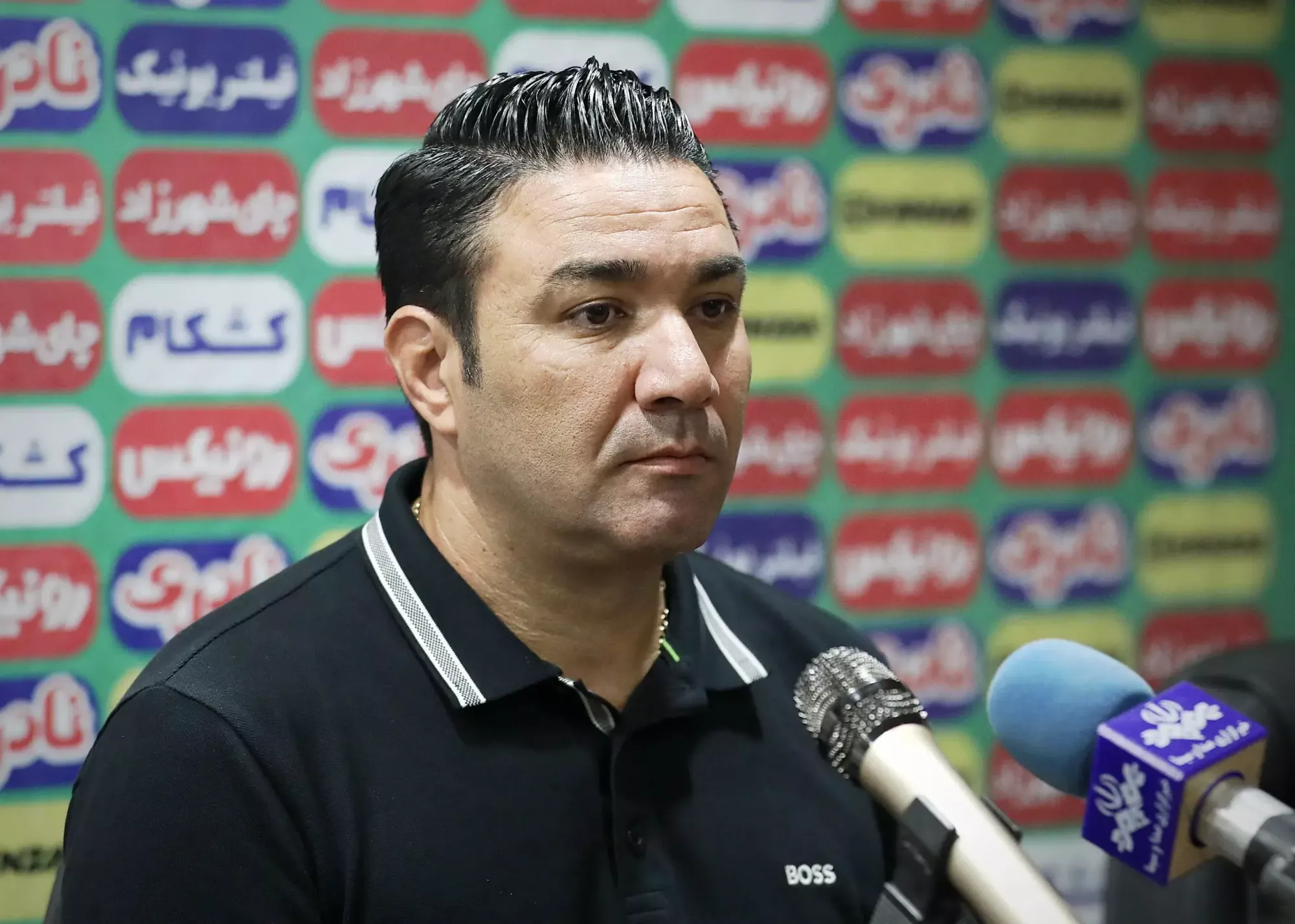 واکنش نکونام به شعارهای تند در یزد! واکنش نکونام به شعارهای تند در یزد!
