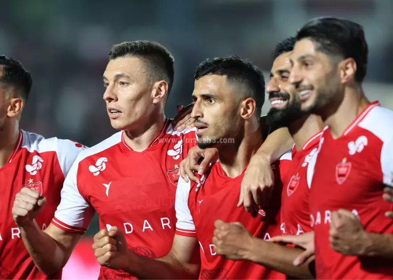 گزارش زنده: پرسپولیس 3 - ملوان 0