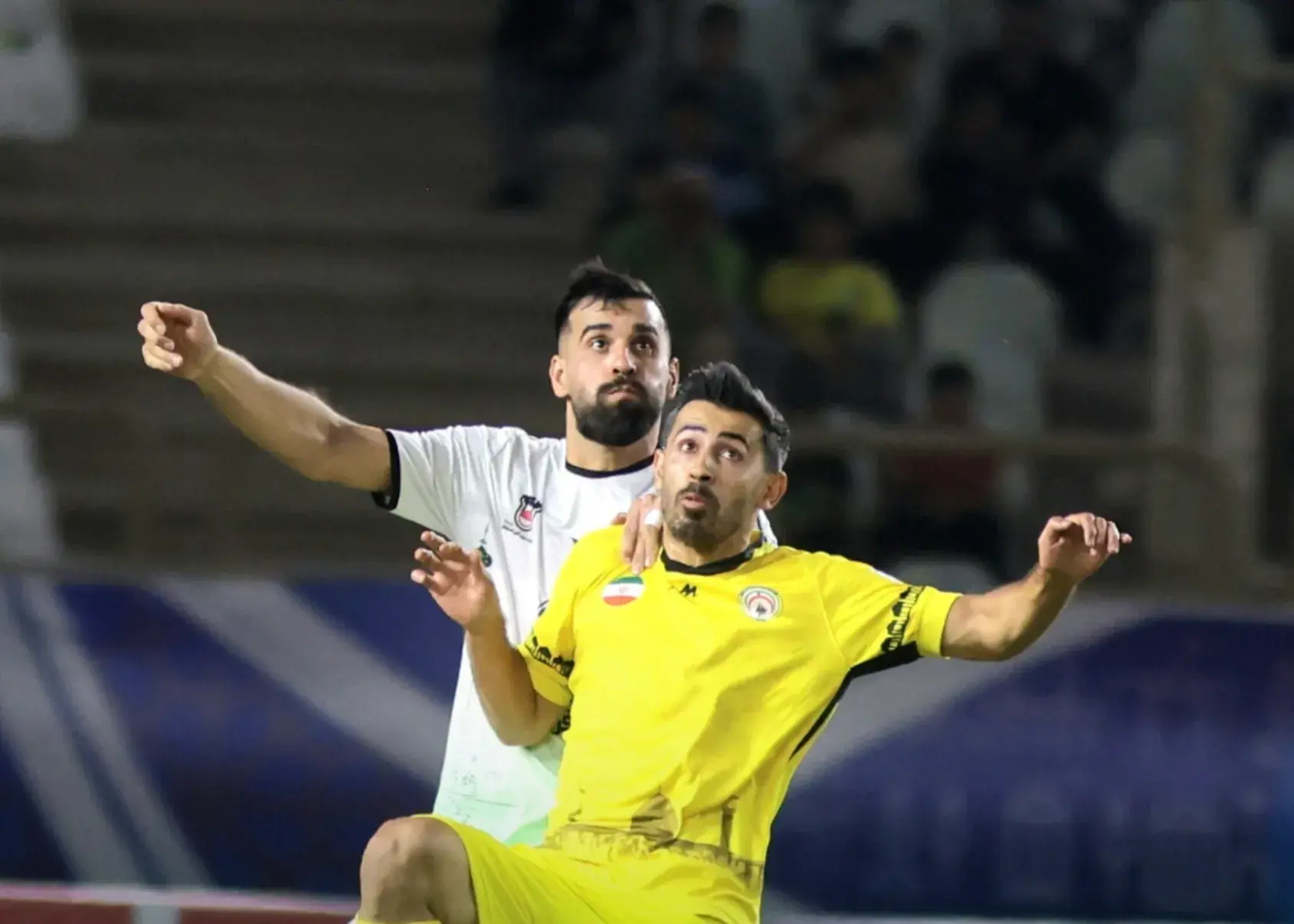 فجر 0 _ ذوب‌آهن 0: شیراز بدون گل، پر از جنجال!