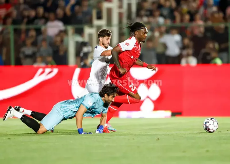گزارش زنده: پرسپولیس 2 - ملوان 0