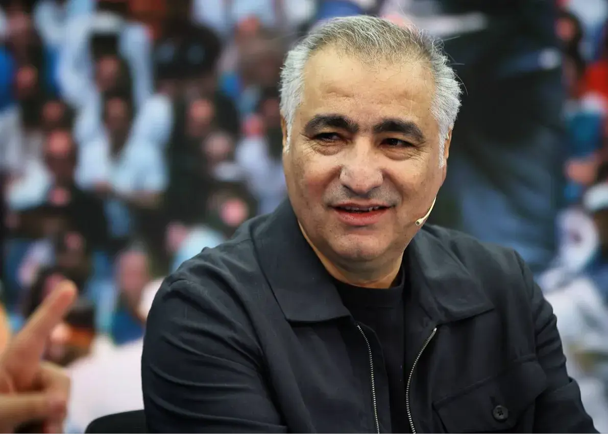 گرد و خاک پرسروصدای ساکت در رختکن
