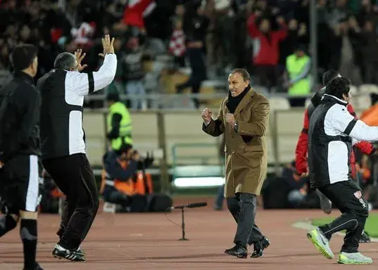 درخشان: امیدوارم پرسپولیس، طارمی داشته باشد!