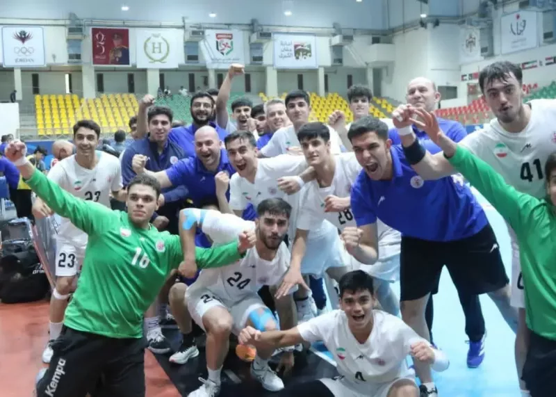 سورپرایز هندبال با نسل جدید و طلایی