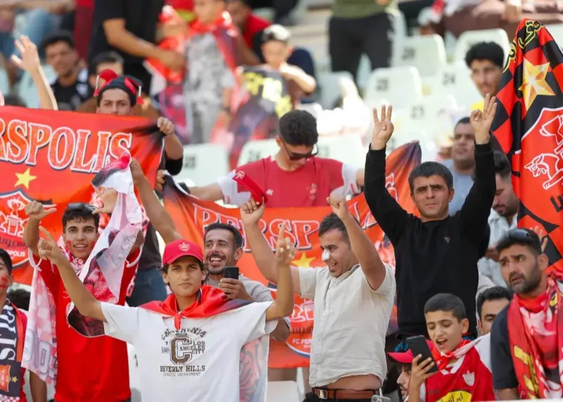 اولین تصاویر از هواداران دربی در نقش جهان