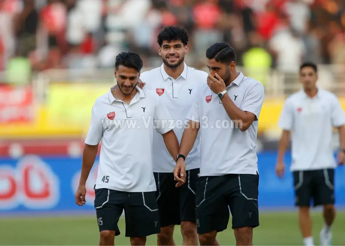 نیمکت پرستاره پرسپولیس با 11 بازیکن