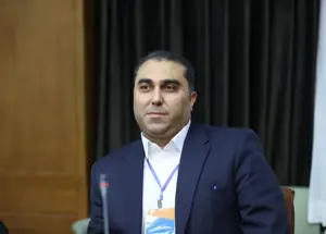 رونمایی از اولین زنان موتورسوار ایران با گواهینامه رسمی