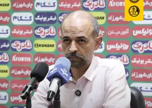 نویدکیا: مجسمه دکتر زرندی را باید بسازید
