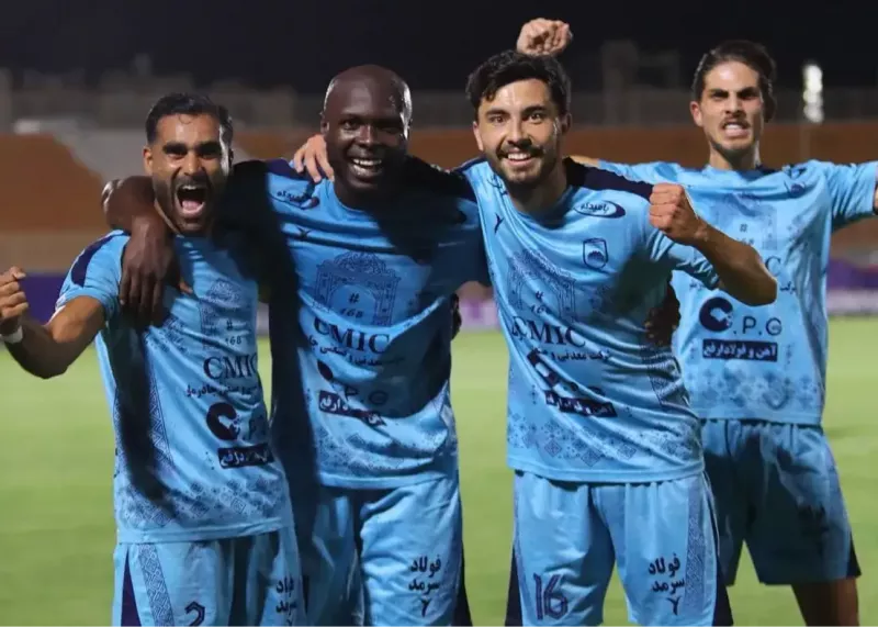 چادرملو 1 - شمسآذر 0: خروج از بحران با بوبوی!