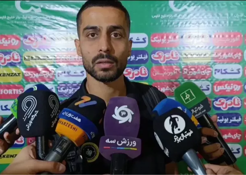 ستاره سپاهان به دوربینها: عذر میخواهم