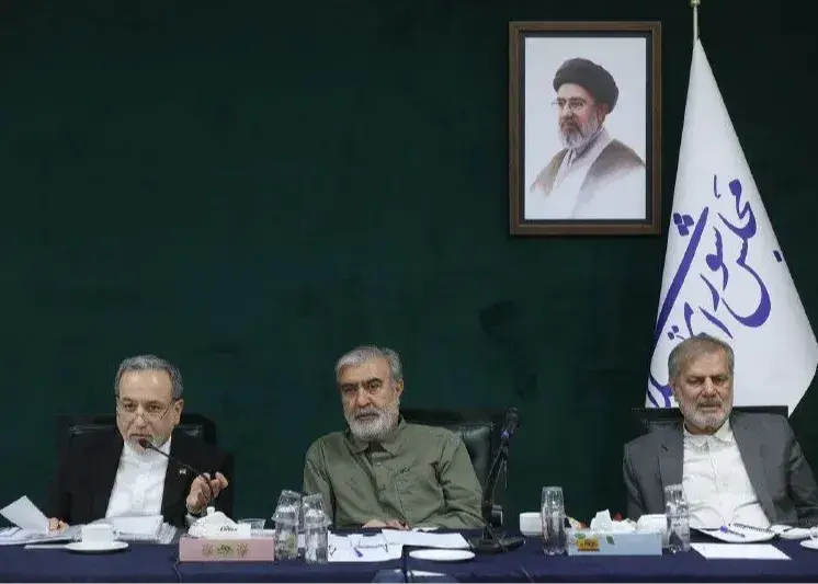 عراقچی: شروط ایران برای بازگشایی تنگه هرمز تشریح شد