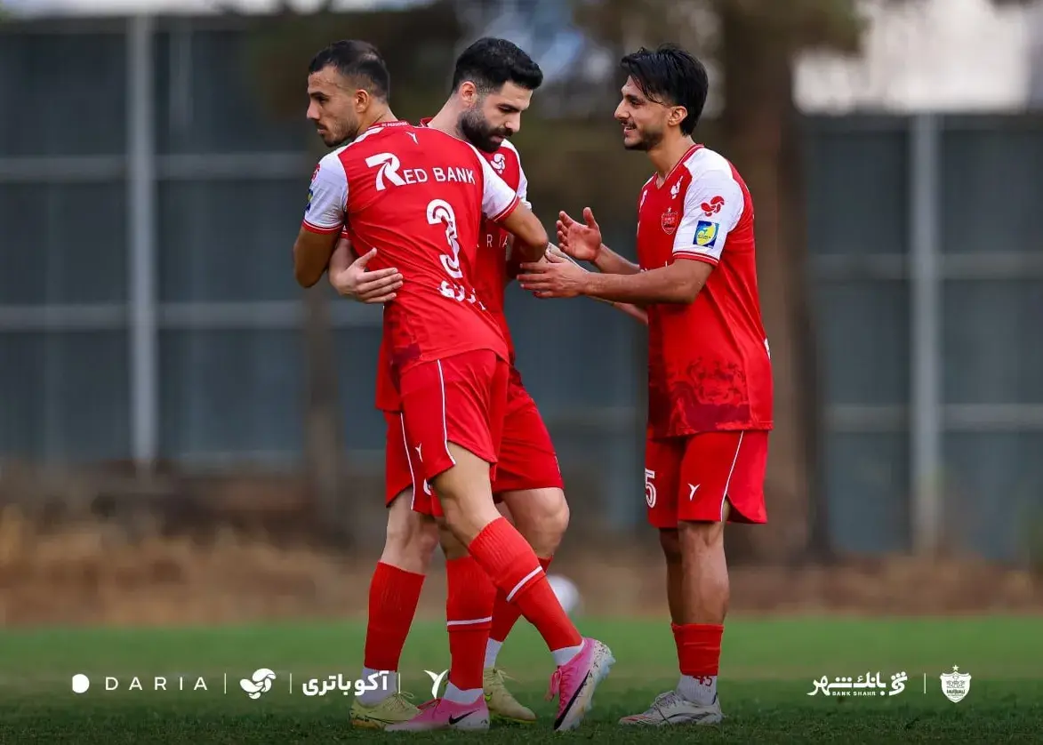 بازوبندی که هافبک پرسپولیس را راضی نمی‌کند!
