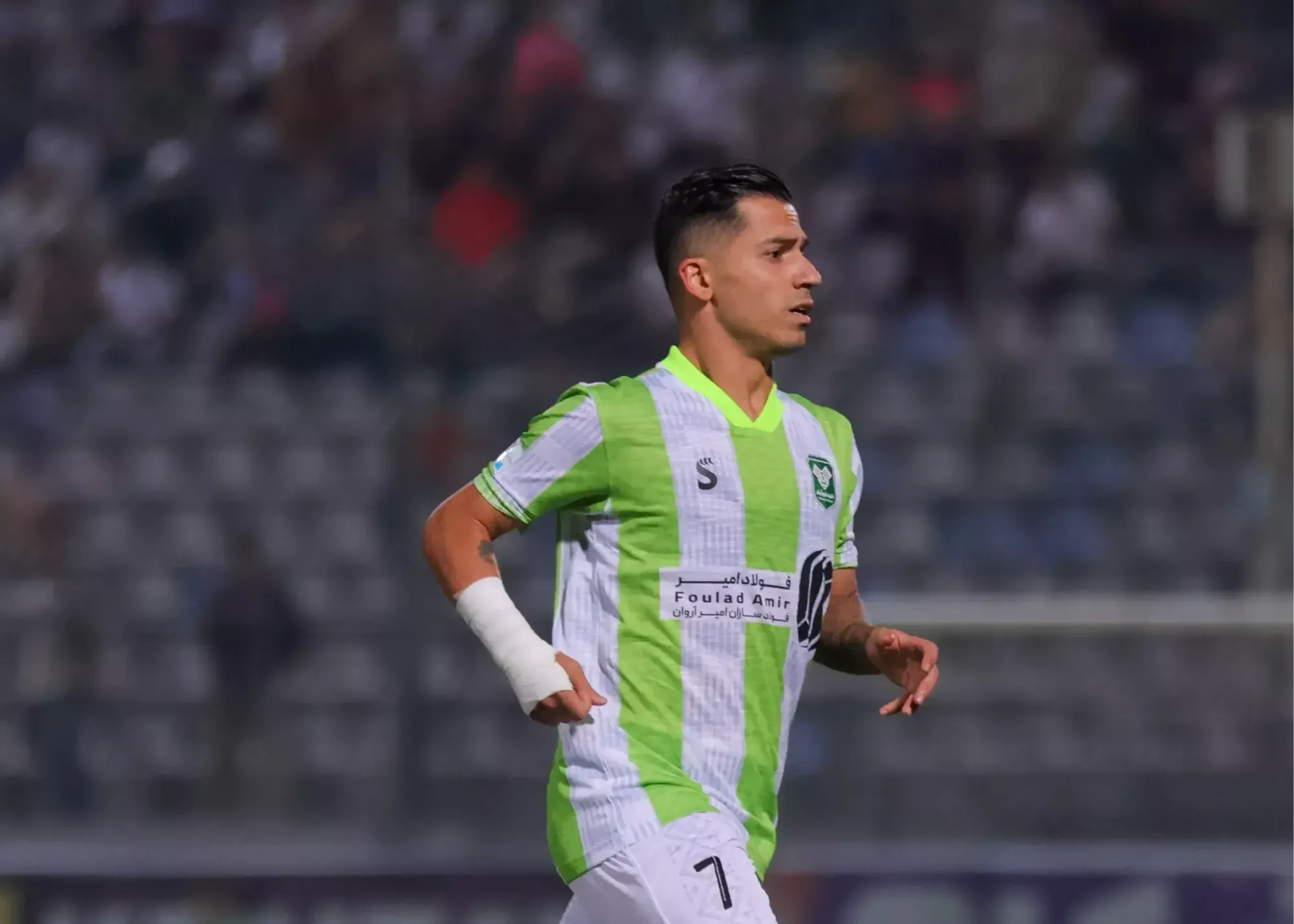 یک پرسپولیسی سابق علیه دفاع مستحکم پرسپولیس